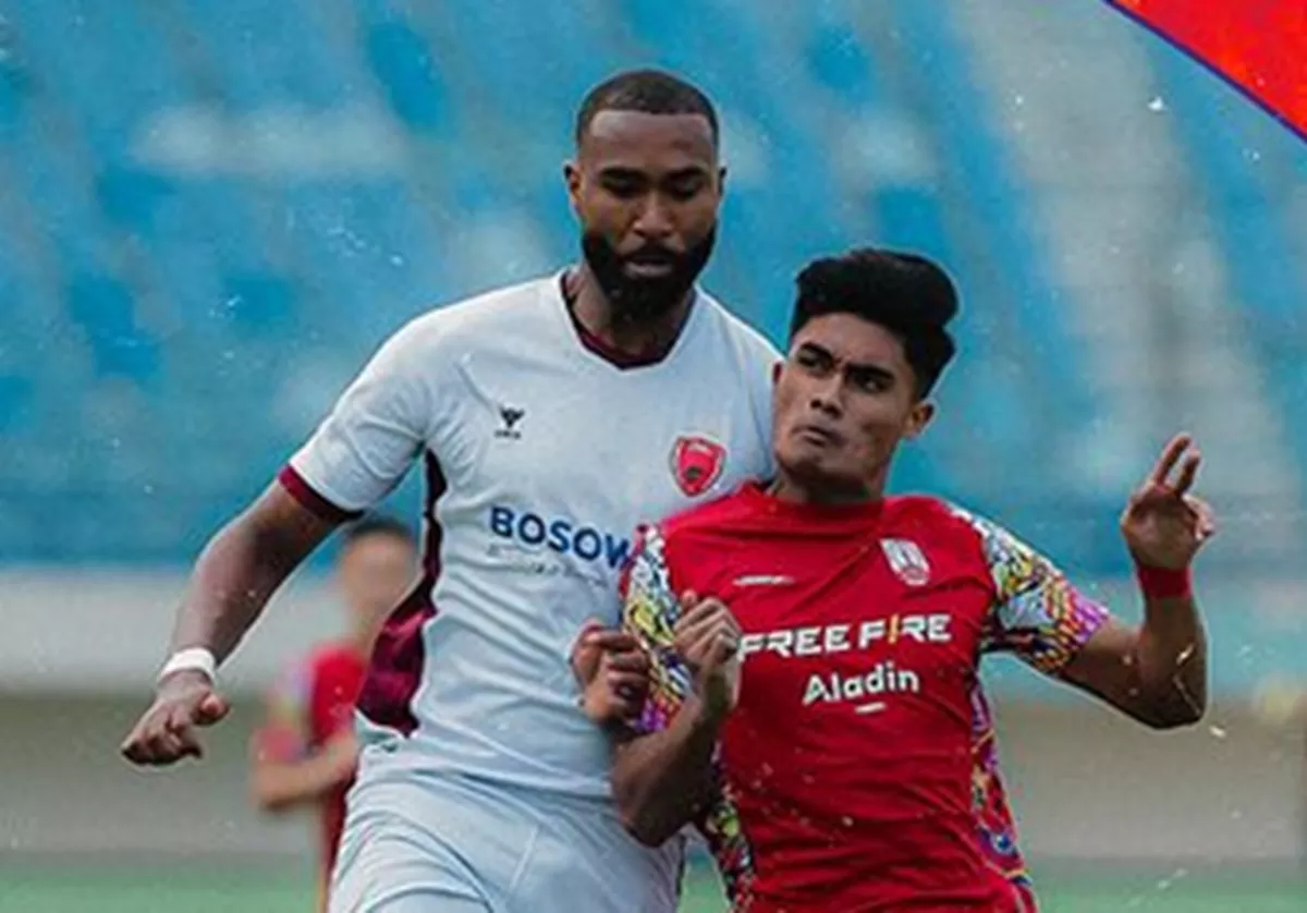 Laga Persis Solo vs PSM Makassar di Piala Presiden 2024.